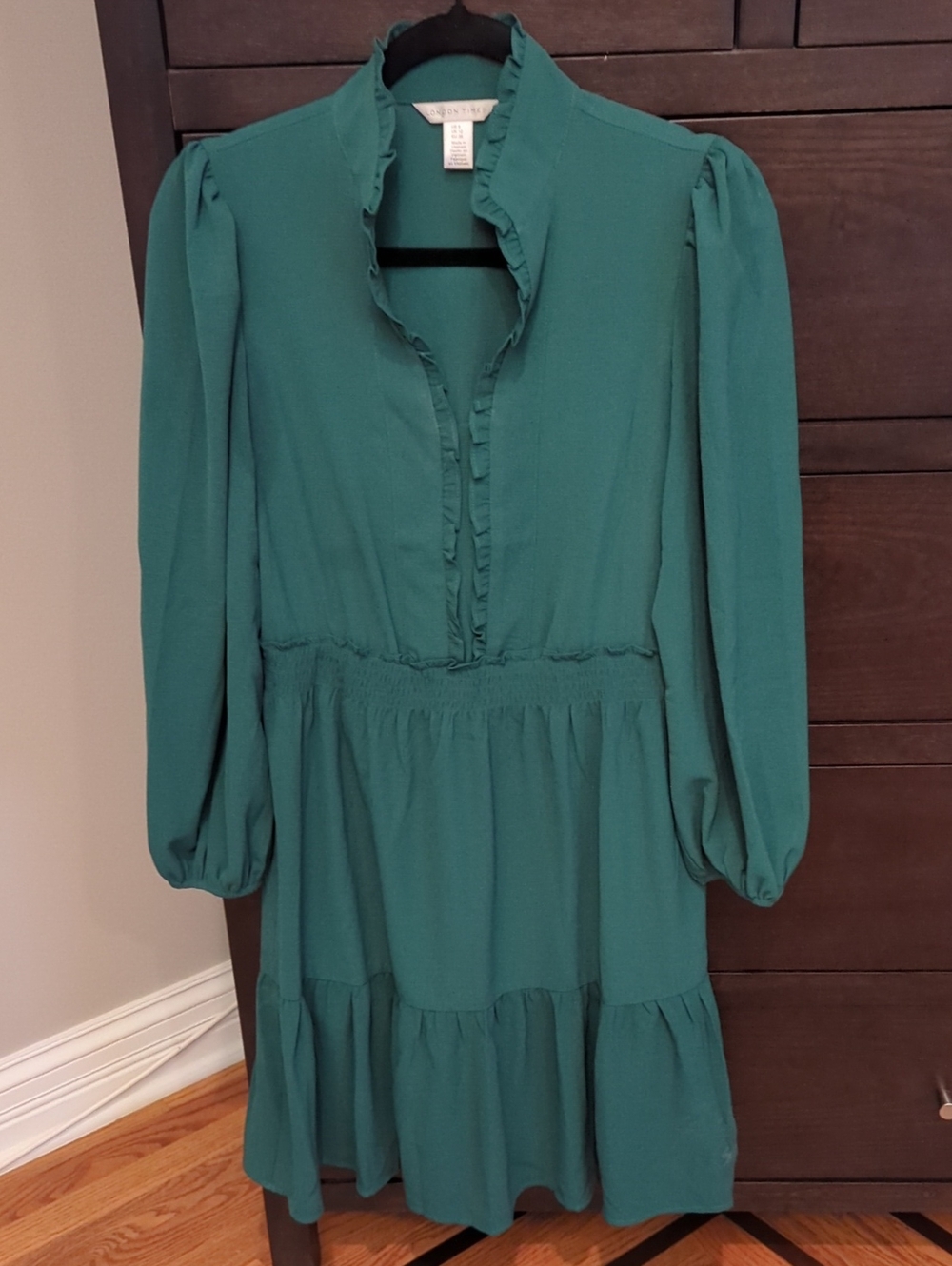 Green Long Sleeve Ruffle Knit Dress